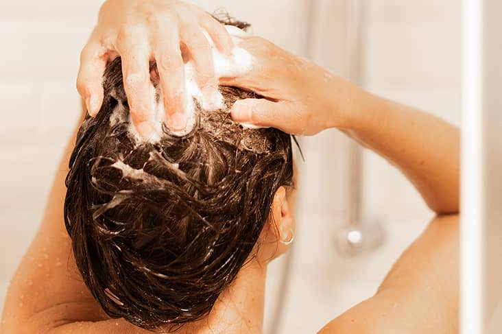 dream about washing hair